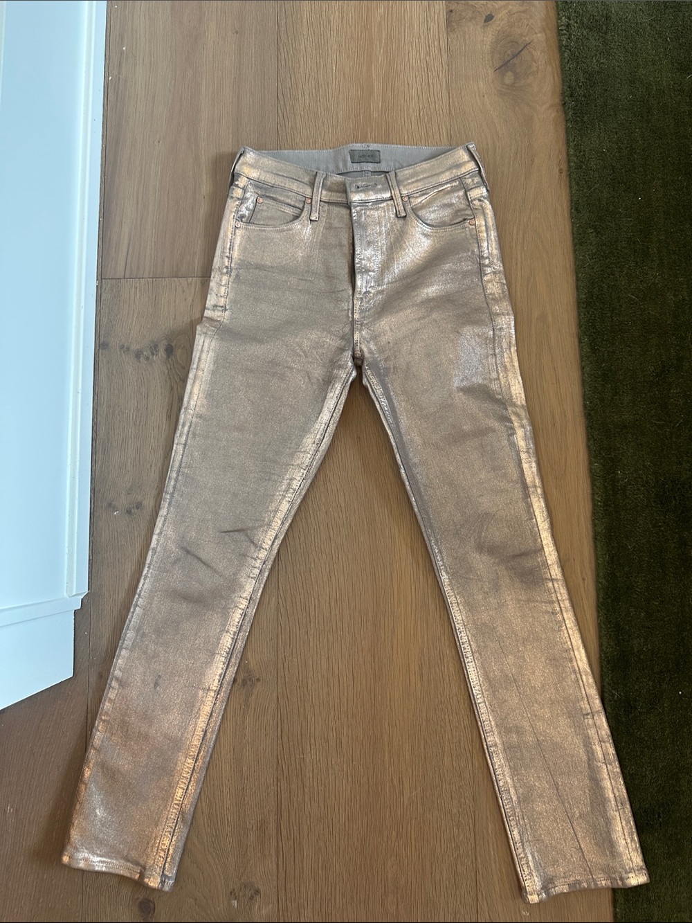 MOTHER Metallic Rose Gold Skinny Jeans